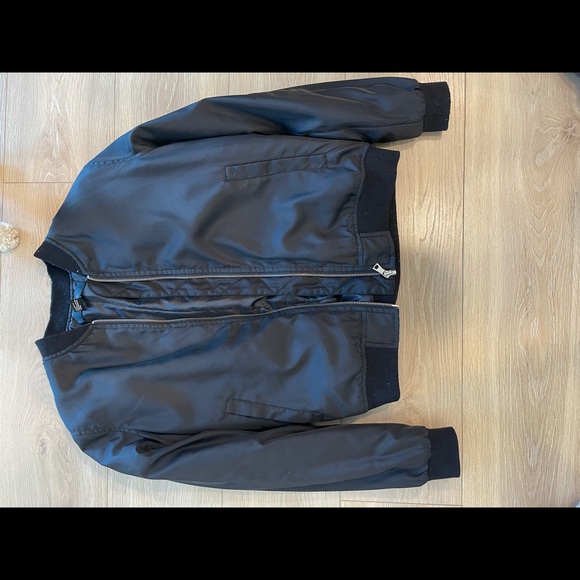 Forever 21 Black Bomber Jacket - Picture 5 of 5